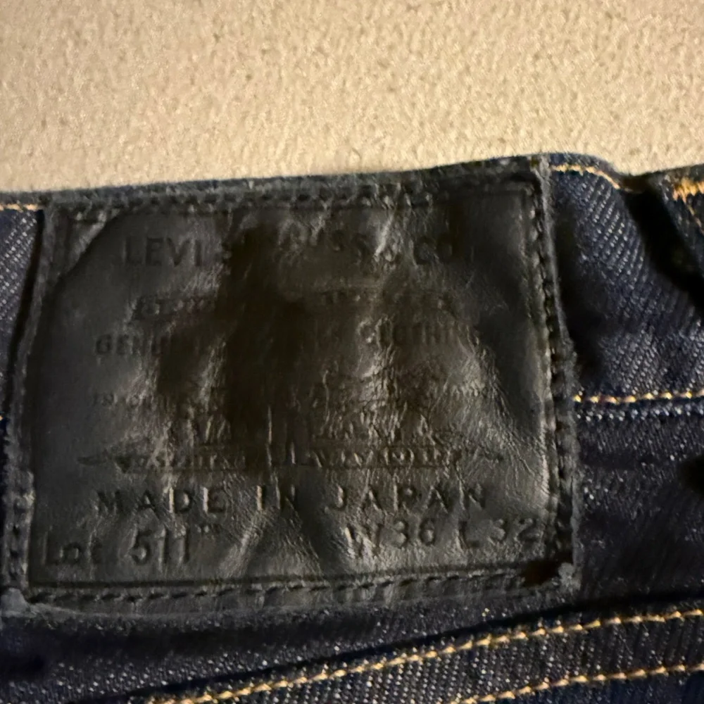 Levi Premium Made in Japan 511 Slim fit 36x32 Dark wash - Picture 3 of 5